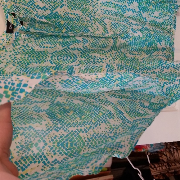 Bebe silk snake print top - Picture 5 of 7